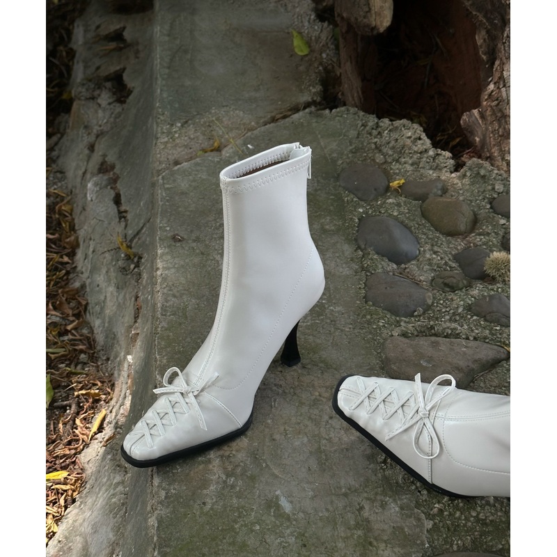 Boutique Splicing High Heel Boots White Faux Leather Bow
