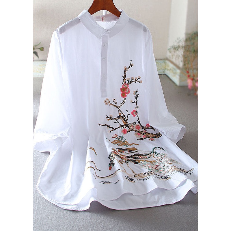 Boutique White Embroidered Cotton Top Half Sleeve