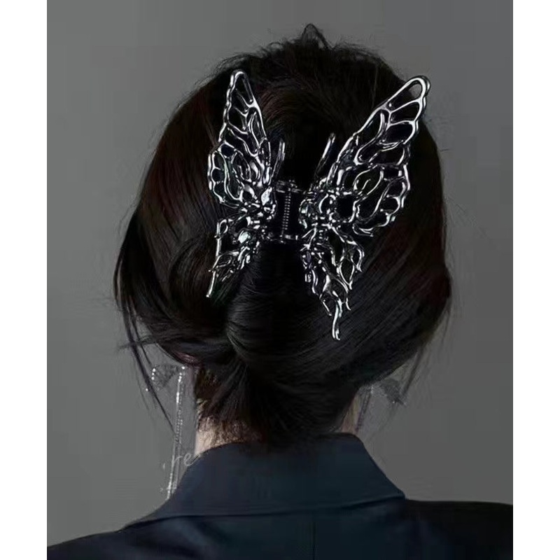Luxury Hollow Out Metal Butterfly Hair Claw For Women Girls Geometric