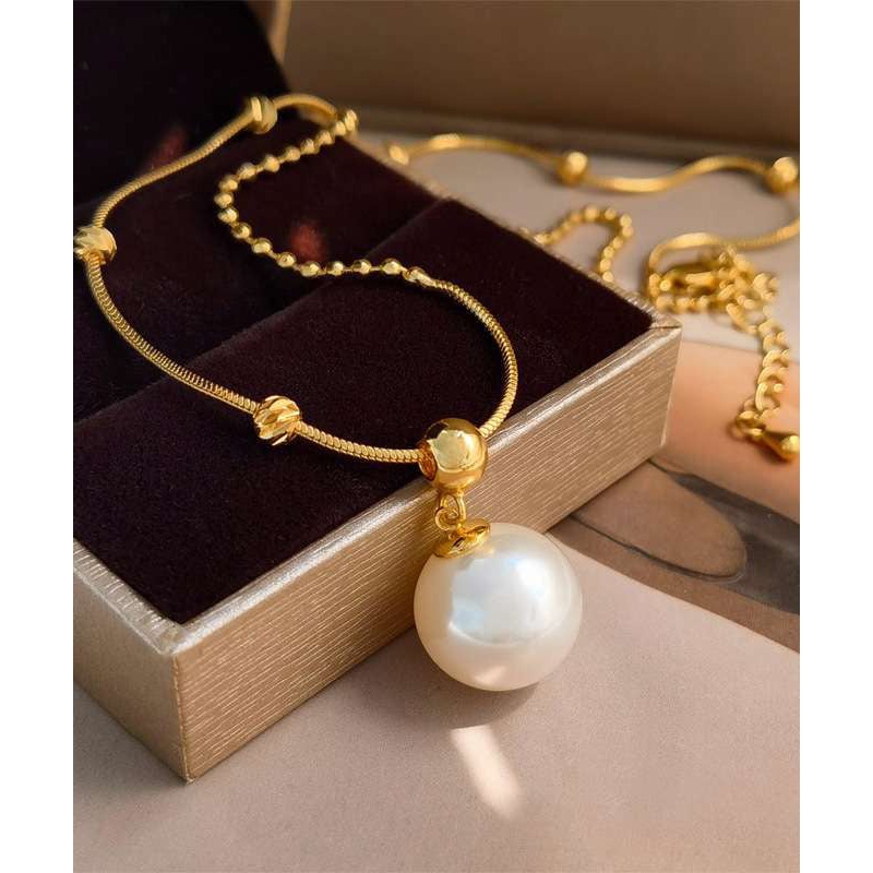 Original Design Gold Copper Alloy Pearl Pendant Necklace