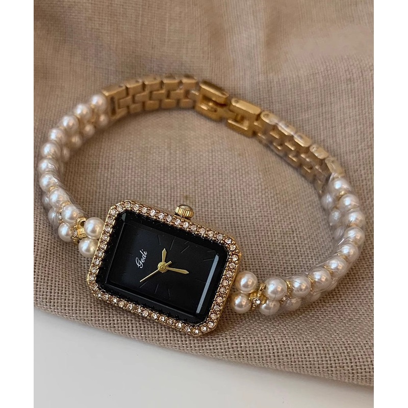 Stylish Black Metal Square Chain Pearl Watch