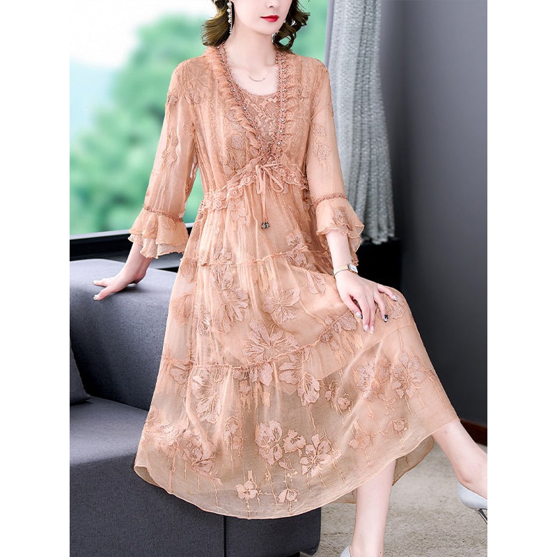 Loose Natural Silk Floral Embroidered Midi Dress