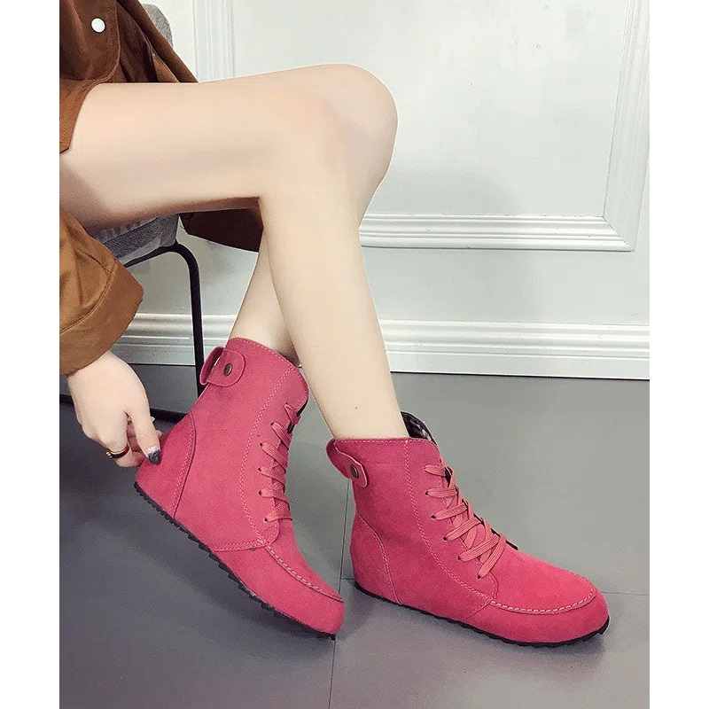 Elegant Rose Lace Up Splicing Flat Boots Suede