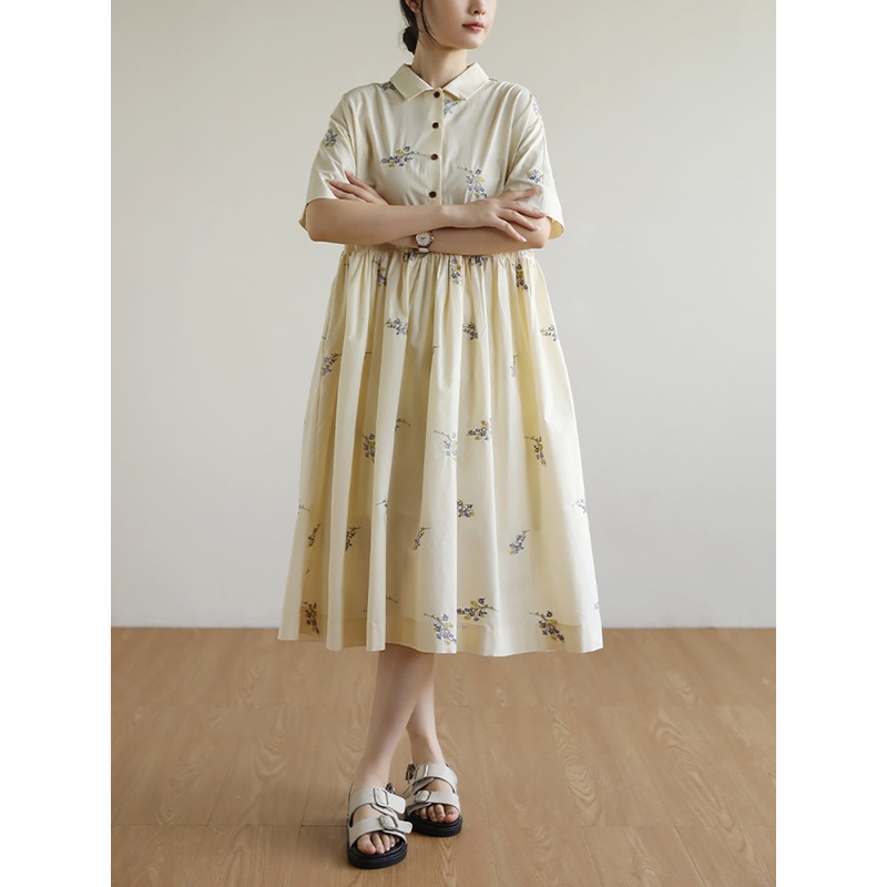 Casual Flower Embroidery Polo Collar Button Pleated Dress