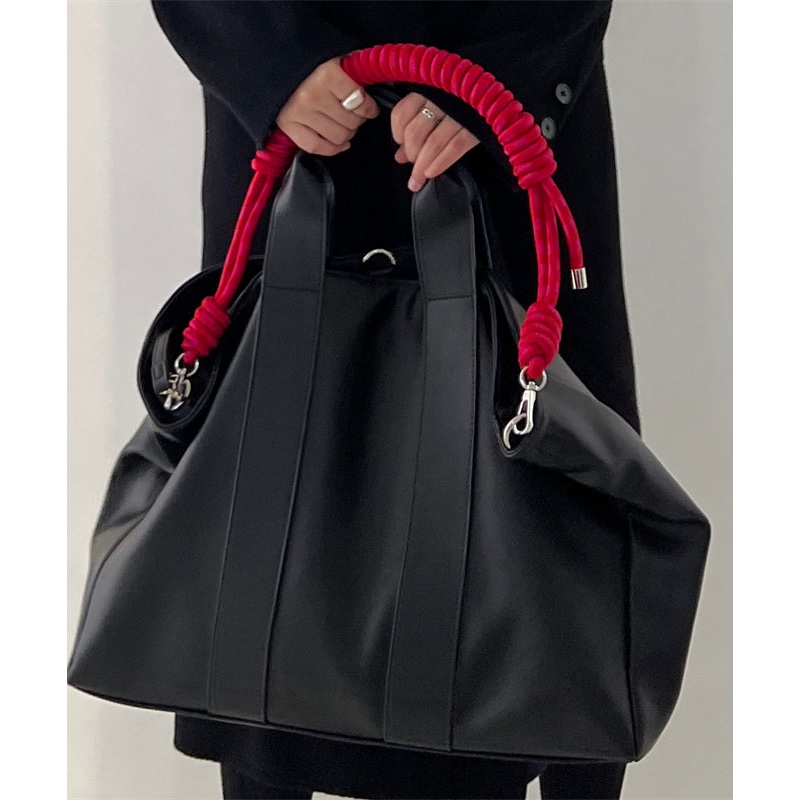 Beautiful Black Large Capacity Faux Leather Satchel Handbag