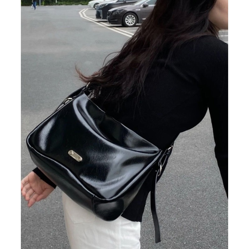 Fine Black Canvas Patchwork Faux Leather Messenger Bag