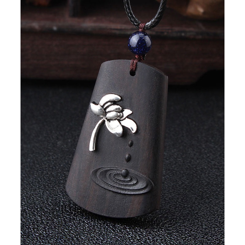 Simple Black Overgild Ebony Floral Pendant Necklace