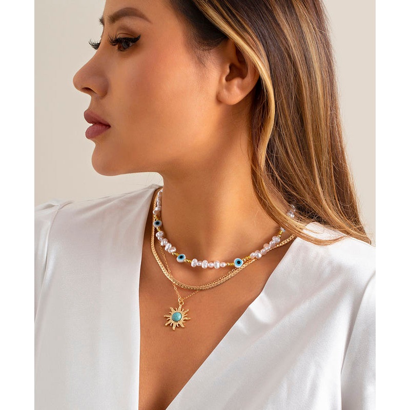 Stylish White Copper Overgild Jade Turquoise Pendant Necklace