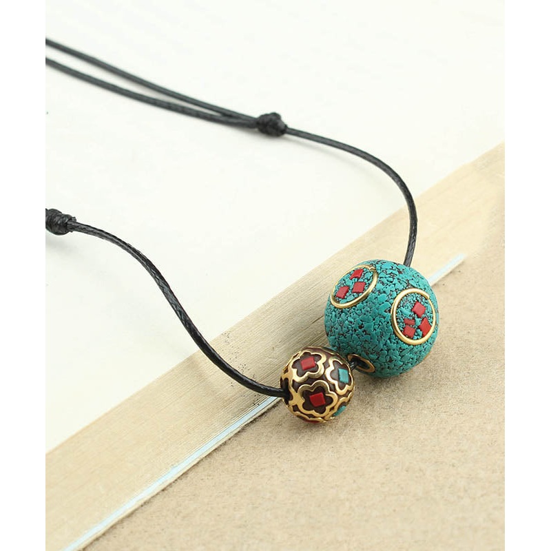 Handmade Green Copper Alloy Turquoise Ball Pendant Necklace