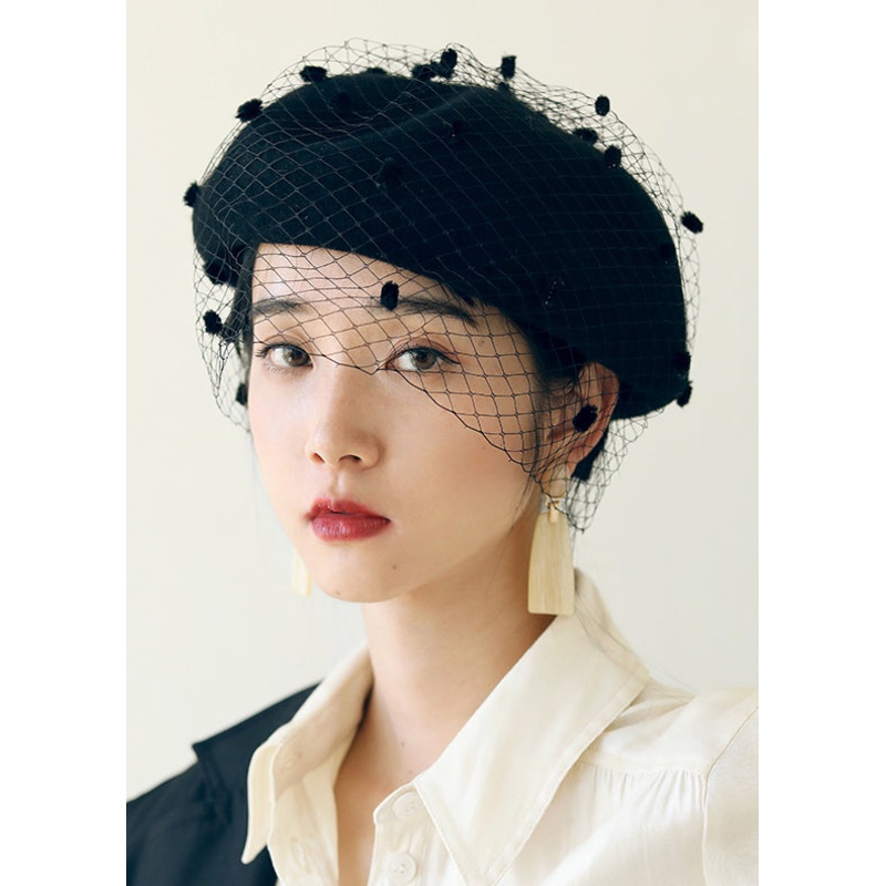Stylish Black Autumn And Winter Woolen Tulle Beret Hat
