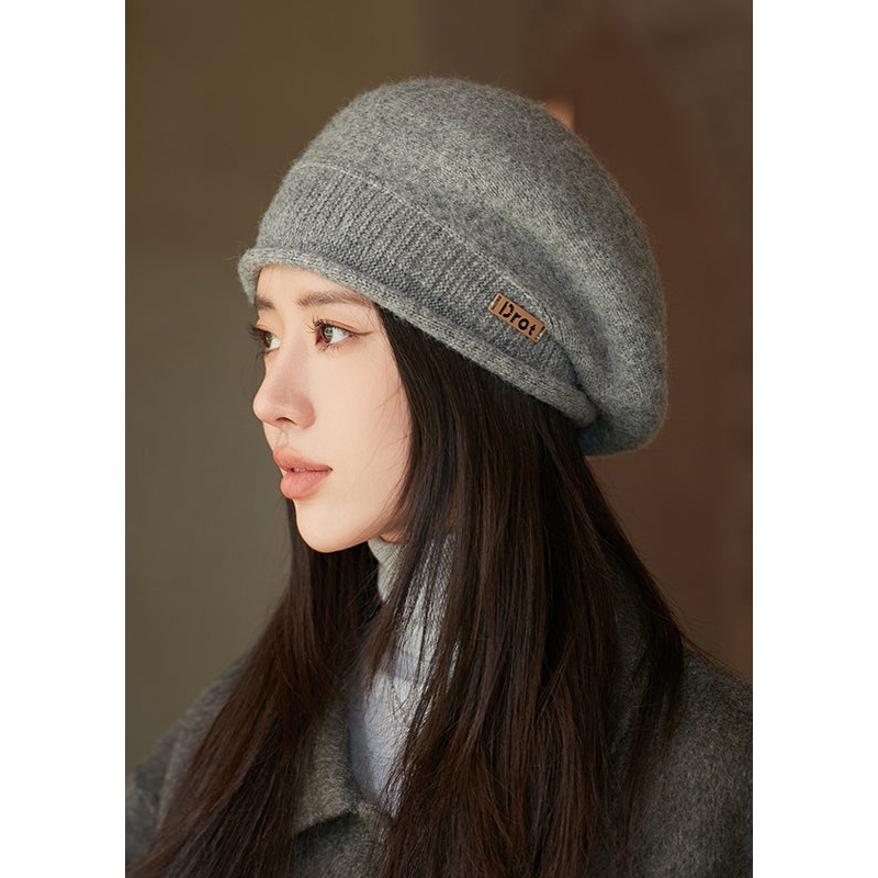 Classy Light Grey Warm Woolen Beret Hat
