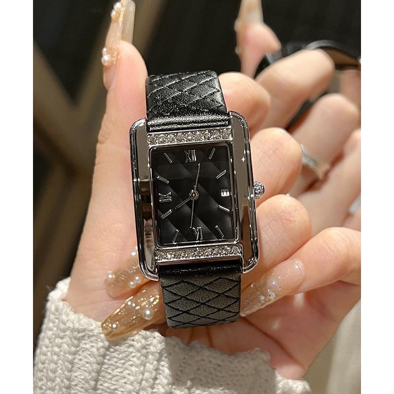 Boutique Black Leather Alloy Plaid Patchwork Waterproof Watch