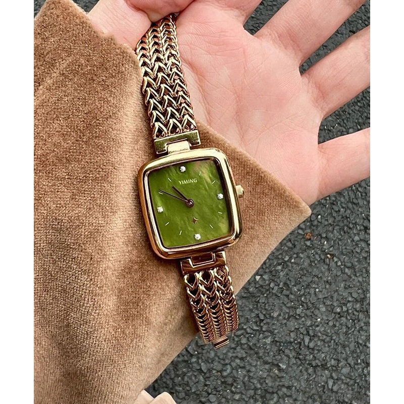 Original Design Green Stainless Steel Tempered Glass Quartz Movement Watch