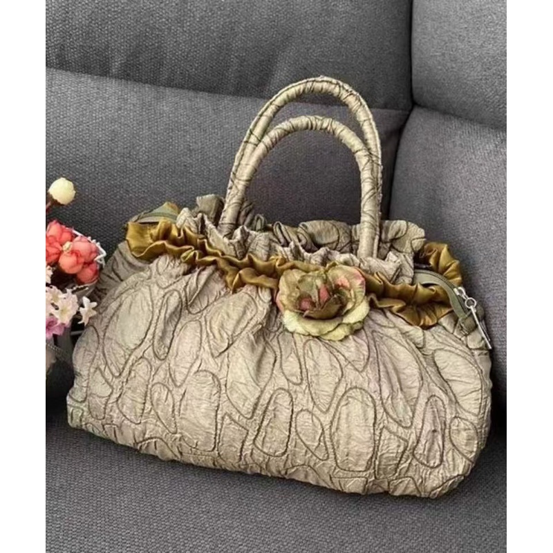 New Gold Versatile Wrinkled Flower Tote Handbag